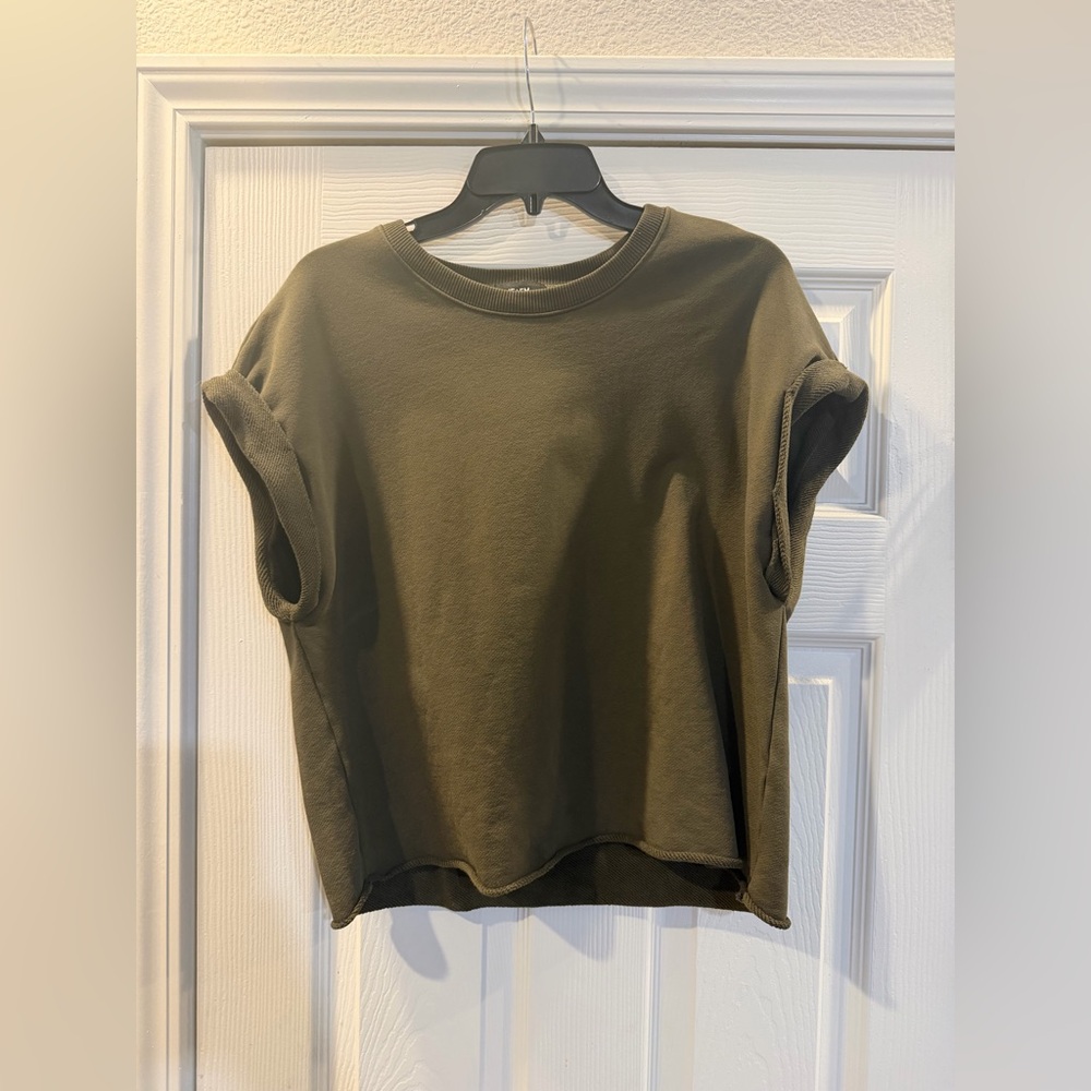 Me + Em Olive Green Women's Casual Top